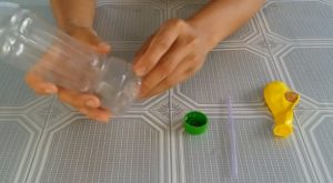 đài phun nước từ chai nhựa